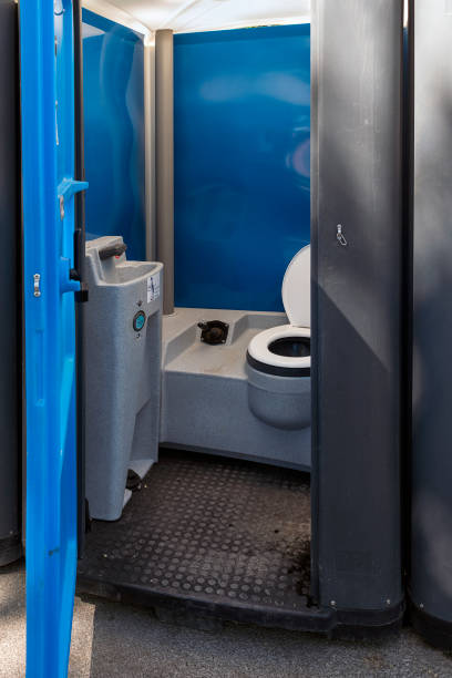 Best Sanitation services for porta potties  in Mabton, WA